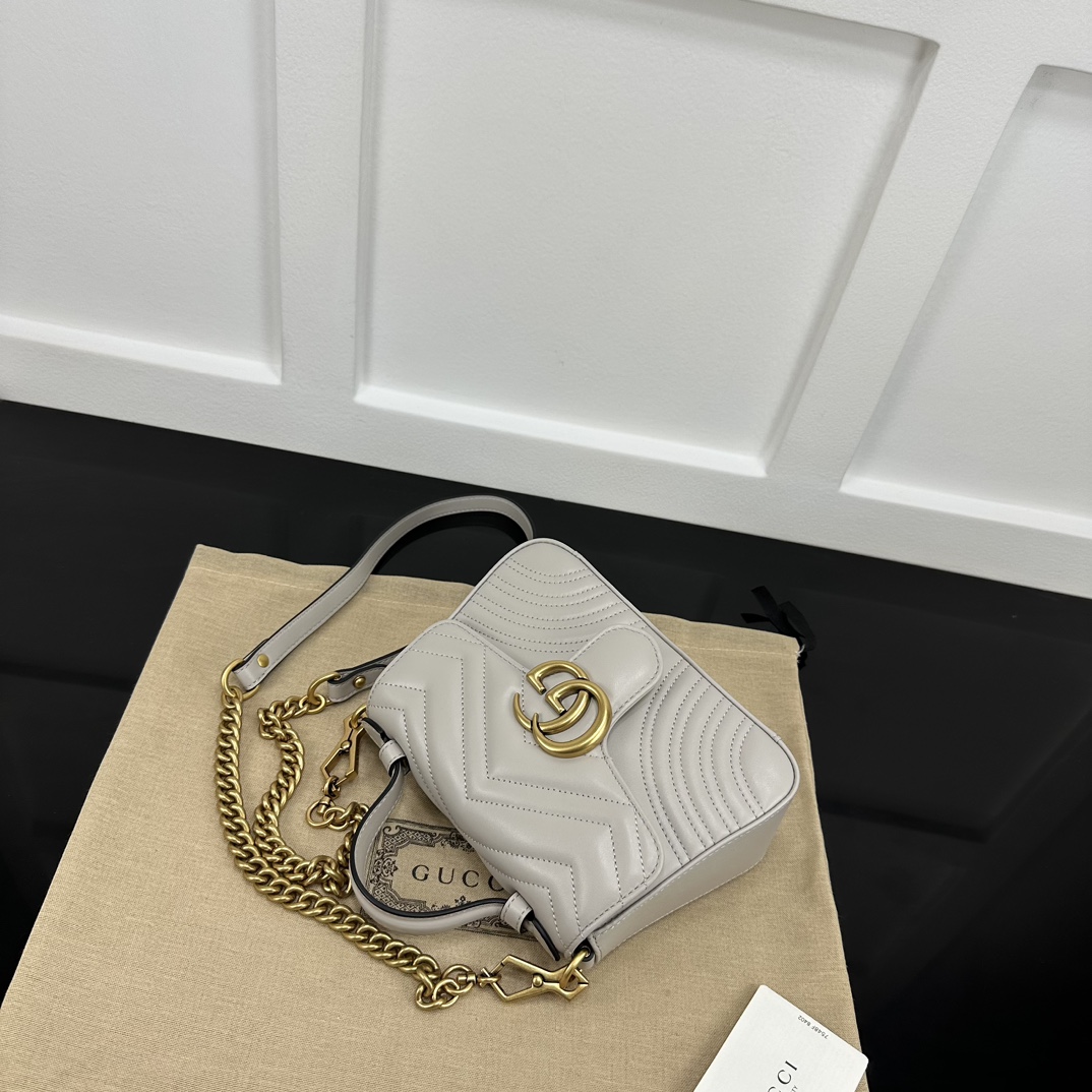 Gucci Satchel Bags